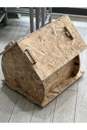 Apak Ahşap Çatılı Kare Su Geçirmez Dış Mekan Kedi Evi Ahşap Rengi