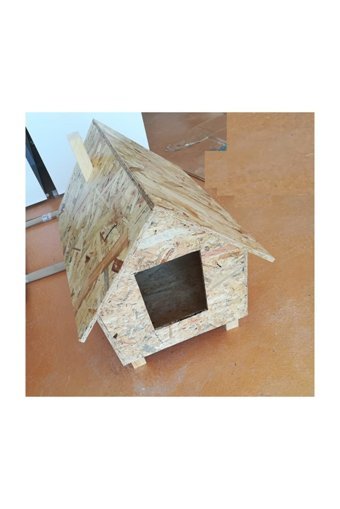Ema Çatılı Bacalı Dikdörtgen Su Geçirmez Dış Mekan Kedi Evi Ahşap Rengi