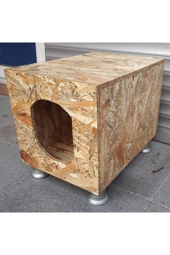 Catmozz Plastik Ayaklı Dikdörtgen Su Geçirmez Dış Mekan Kedi Evi Ahşap Rengi