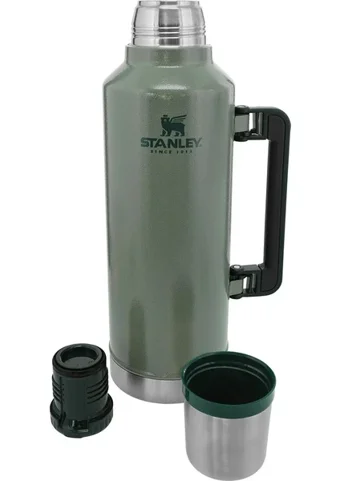 Stanley Klasik Legendary Paslanmaz Çelik 2.3 lt Outdoor Termos Yeşil
