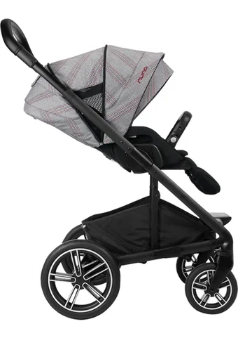 Nuna Mixx Çift Yönlü Katlanabilir Bebek Arabası
