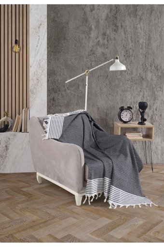 Lux Touch Bergama Pamuklu Püsküllü Süngersiz Geometrik Desenli Siyah Tekli Koltuk Örtüsü 150x180 cm