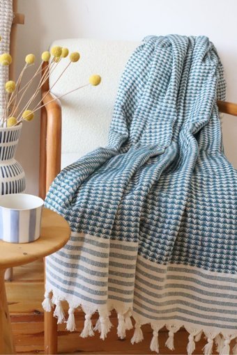 Koza Home Nova Pamuklu - Polyester Saçaklı Süngersiz Geometrik Desenli Mavi Tekli Koltuk Örtüsü 180x220 cm
