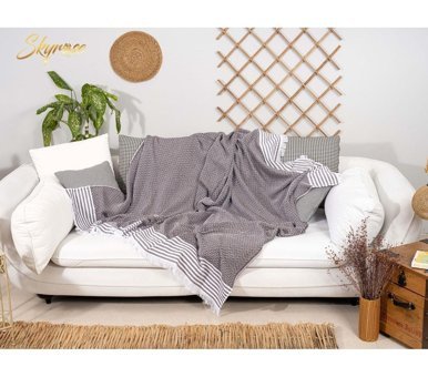 Skyrose Pamuklu Polar Saçaklı Süngersiz Geometrik Desenli Gri Tekli Koltuk Örtüsü 170x210 cm