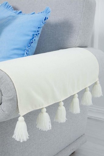 Aisha's Design KC-4 Polyester Örgü Püsküllü Süngersiz Düz Ekru İkili Koltuk Örtüsü 65x57 cm