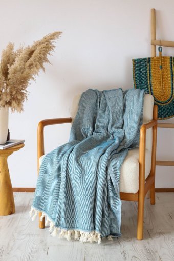 Koza Home Pamuklu - Polyester Saçaklı Süngersiz Çizgili Mavi Tekli Koltuk Örtüsü 180x220 cm