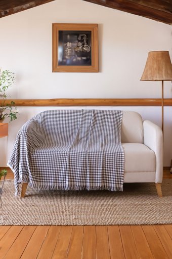 Xamantha Pamuklu Polar Saçaklı Süngersiz Geometrik Desenli Gri Tekli Koltuk Örtüsü 175x210 cm