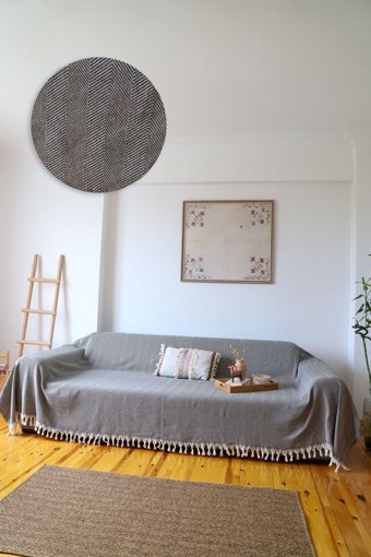 Koza Home Pamuklu - Polyester Saçaklı Süngersiz Çizgili Siyah Tekli Koltuk Örtüsü 180x300 cm