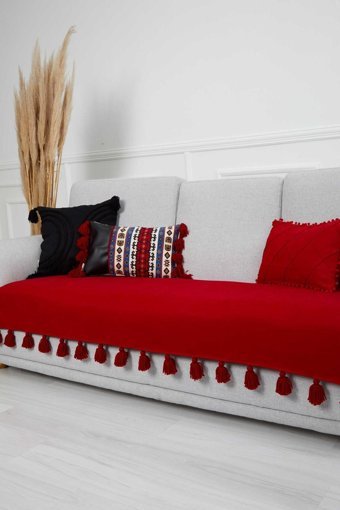 Aisha's Design KO-19 Polyester Örgü Püsküllü Süngersiz Düz Kırmızı Tekli Koltuk Örtüsü 34x48 cm