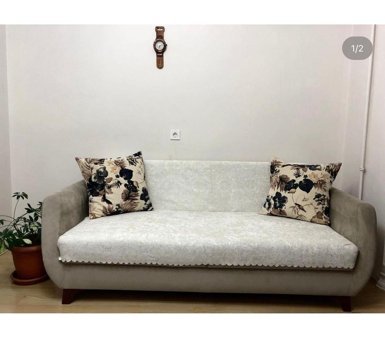 Velluto Kadife Polar Süngerli Çiçek Desenli Giydirmeli Beyaz Tekli Koltuk Örtüsü 170x250 cm