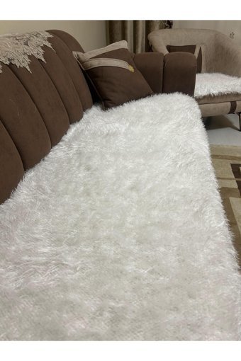 Tekstilsa Polyester Kürklü Saçaklı Süngersiz Beyaz Tekli Koltuk Örtüsü 200x70 cm
