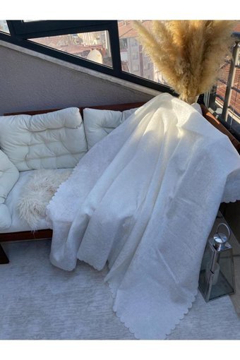 Zeyhan Tekstil Kadife Polar Süngerli Düz Su Geçirmez Beyaz Tekli Koltuk Örtüsü 170x210 cm