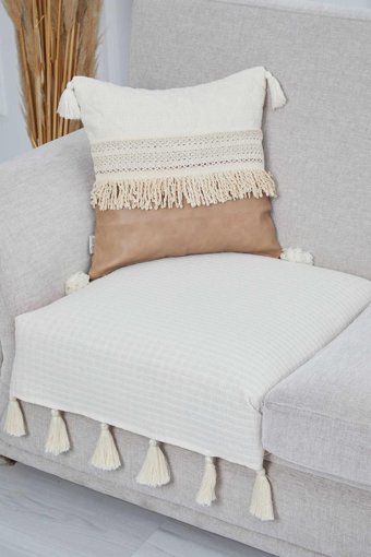 Aisha's Design KO-21-T Pamuklu Örgü Püsküllü Süngersiz Düz Bej Tekli Koltuk Örtüsü 90x75 cm