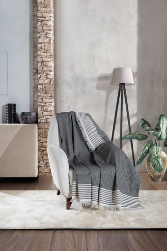 Vagonik Royal Pamuklu Polar Saçaklı Süngersiz Geometrik Desenli Siyah Tekli Koltuk Örtüsü 150x170 cm
