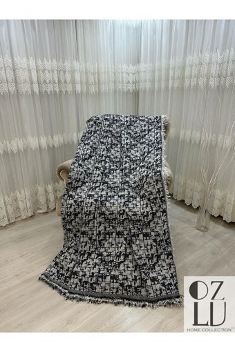 Özlü Home Pamuklu - Polyester Örgü Saçaklı Süngersiz Çizgili Siyah Tekli Koltuk Örtüsü 170x220 cm