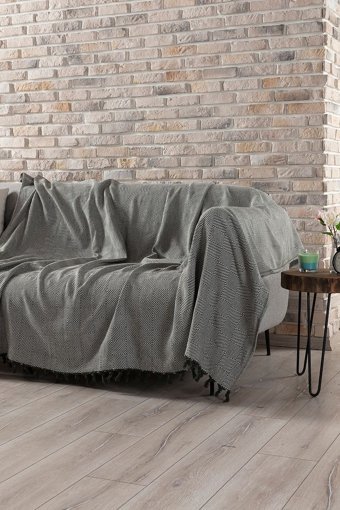 Vagonik Pamuklu Polar Saçaklı Süngersiz Geometrik Desenli Yeşil Tekli Koltuk Örtüsü 180x230 cm