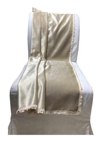 Yastıkminder Kadife Polar Saçaklı Süngersiz Puantiyeli Bej Tekli Koltuk Örtüsü 140x140 cm