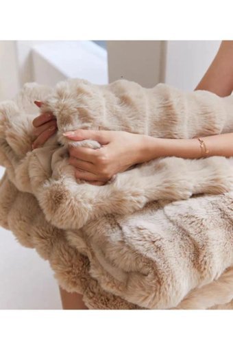 Sevaradekor Bürümcük-Kürklü Peluş Süngersiz Armürlü Kahverengi Tekli Koltuk Örtüsü 150x100 cm