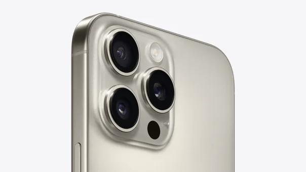 Apple iPhone 16 Pro Max 512 GB Hafıza 8 GB Ram 6.9 inç 48 MP Çift Hatlı OLED Ekran iOS Akıllı Cep Telefonu Natürel Titanyum