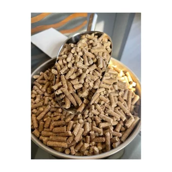 Biomass Kalın Taneli Çam Pellet Kedi Kumu