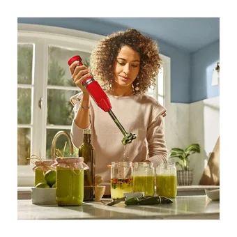 Kitchenaid Cordless 500 ml Plastik Hazneli 4 Bıçaklı Tekli Mini El Blender Kırmızı