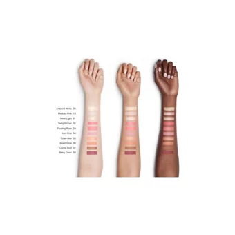 Shiseido No:06 Nude Işıltılı Toz Allık