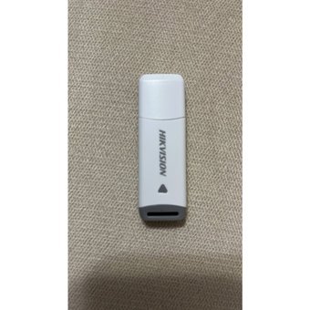 Hikvision HS-USB-M210P USB 3.2 Usb Type-A 128 GB Flash Bellek Beyaz