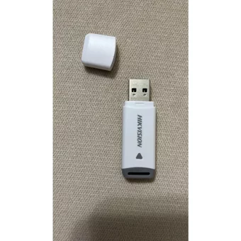 Hikvision HS-USB-M210P USB 3.2 Usb Type-A 128 GB Flash Bellek Beyaz