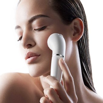Braun FaceSpa 810 Yüz Kaş Bıyık İçin 2 Başlıklı Kablosuz Epilatör Beyaz