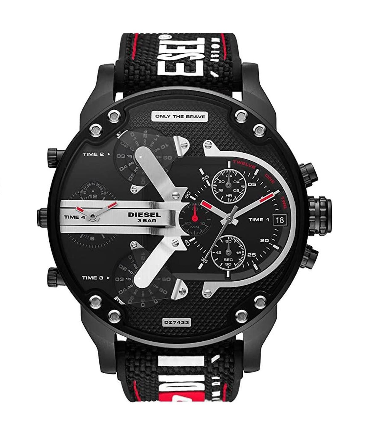 Diesel DZ7433 Takvimli 42 mm Siyah Silikon Kordon Analog Erkek Kol Saati