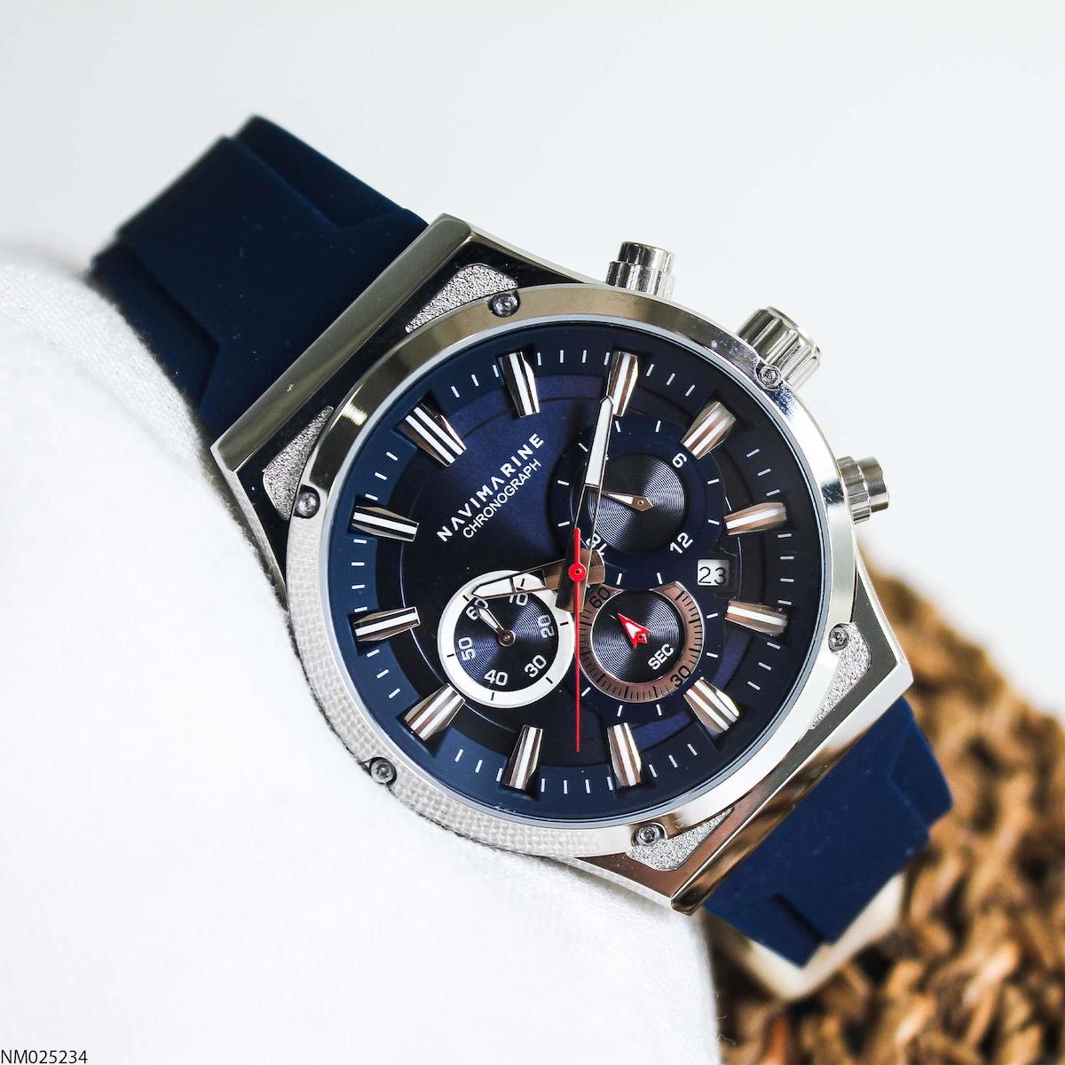 Navimarine NM025234 Takvimli 45 mm Lacivert Silikon Kordon Analog Erkek Kol Saati