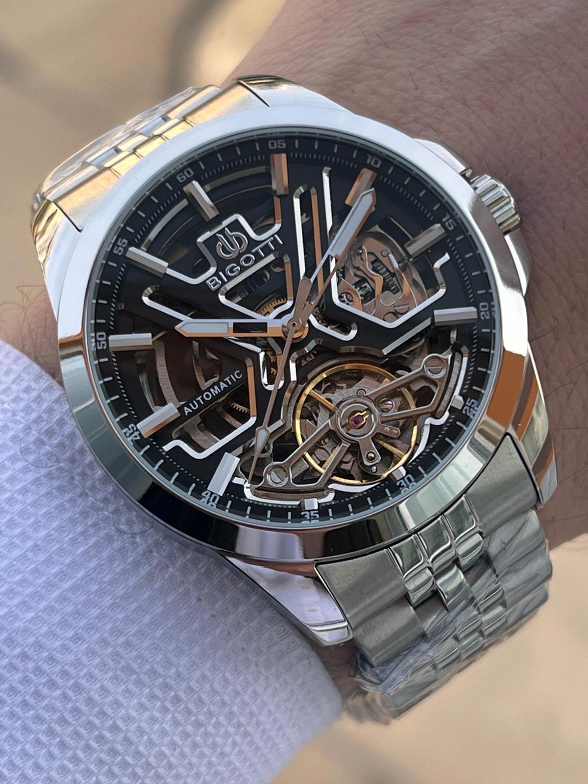 Bigotti BG.1.10564.2 Su Geçirmez Takvimli 46 mm Çelik Kordon Analog Erkek Kol Saati