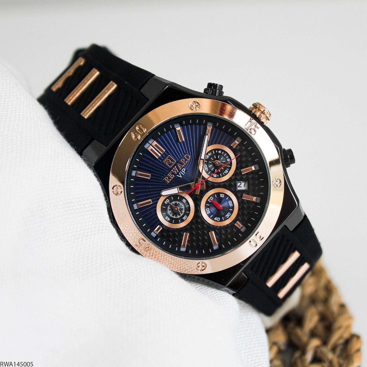 Reward RWA145005 Takvimli 45 mm Siyah Silikon Kordon Analog Erkek Kol Saati
