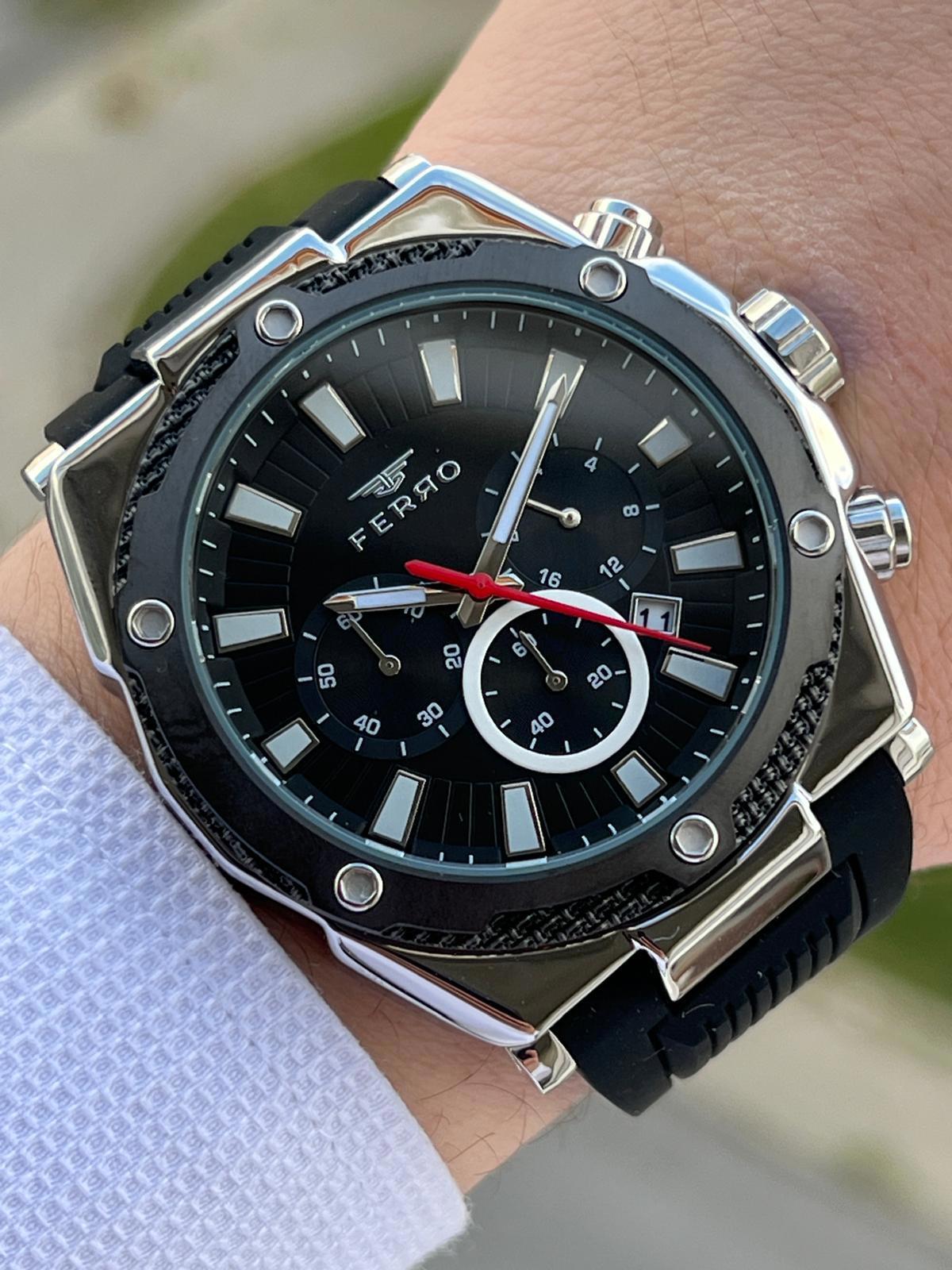 Ferro EFM31396-J2 Su Geçirmez Takvimli 44 mm Siyah Silikon Kordon Analog Erkek Kol Saati