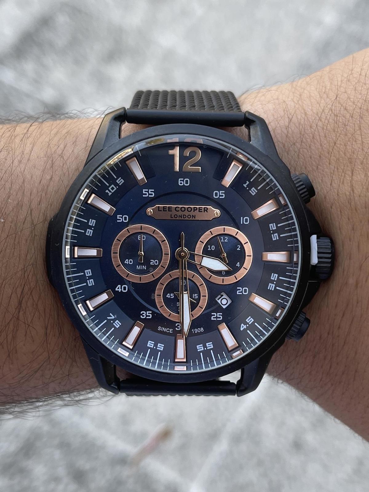 Lee Cooper LCR.LMG.07107.690 Takvimli Siyah Çelik Kordon Analog Erkek Kol Saati