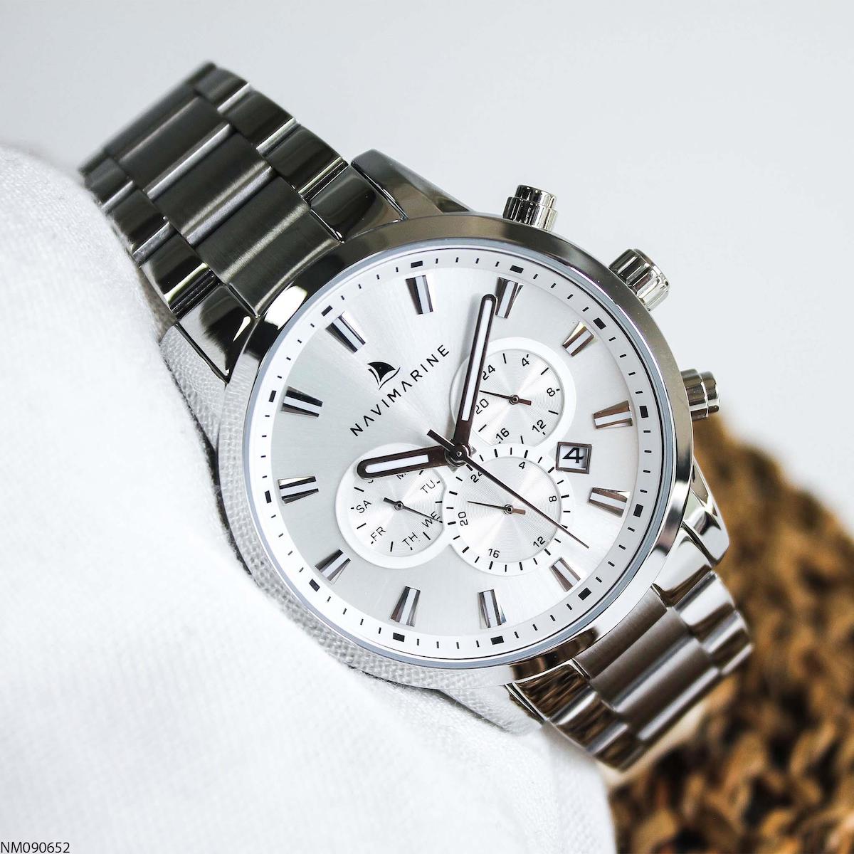 Navimarine NM090652 Takvimli 44 mm Çelik Kordon Analog Erkek Kol Saati