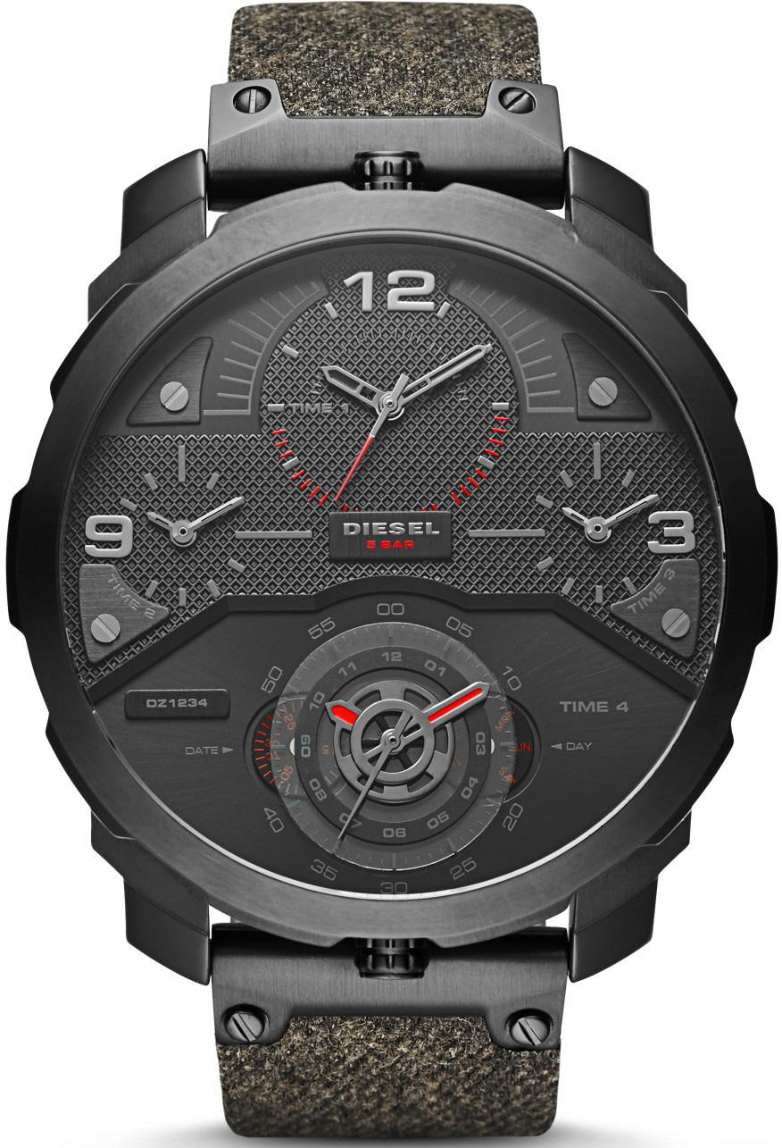 Diesel DZ7358 Takvimli 42 mm Siyah Kanvas Kordon Analog Kol Saati