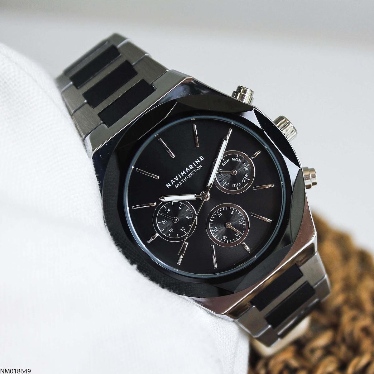 Navimarine NM018649 Takvimli 45 mm Çelik Kordon Analog Erkek Kol Saati
