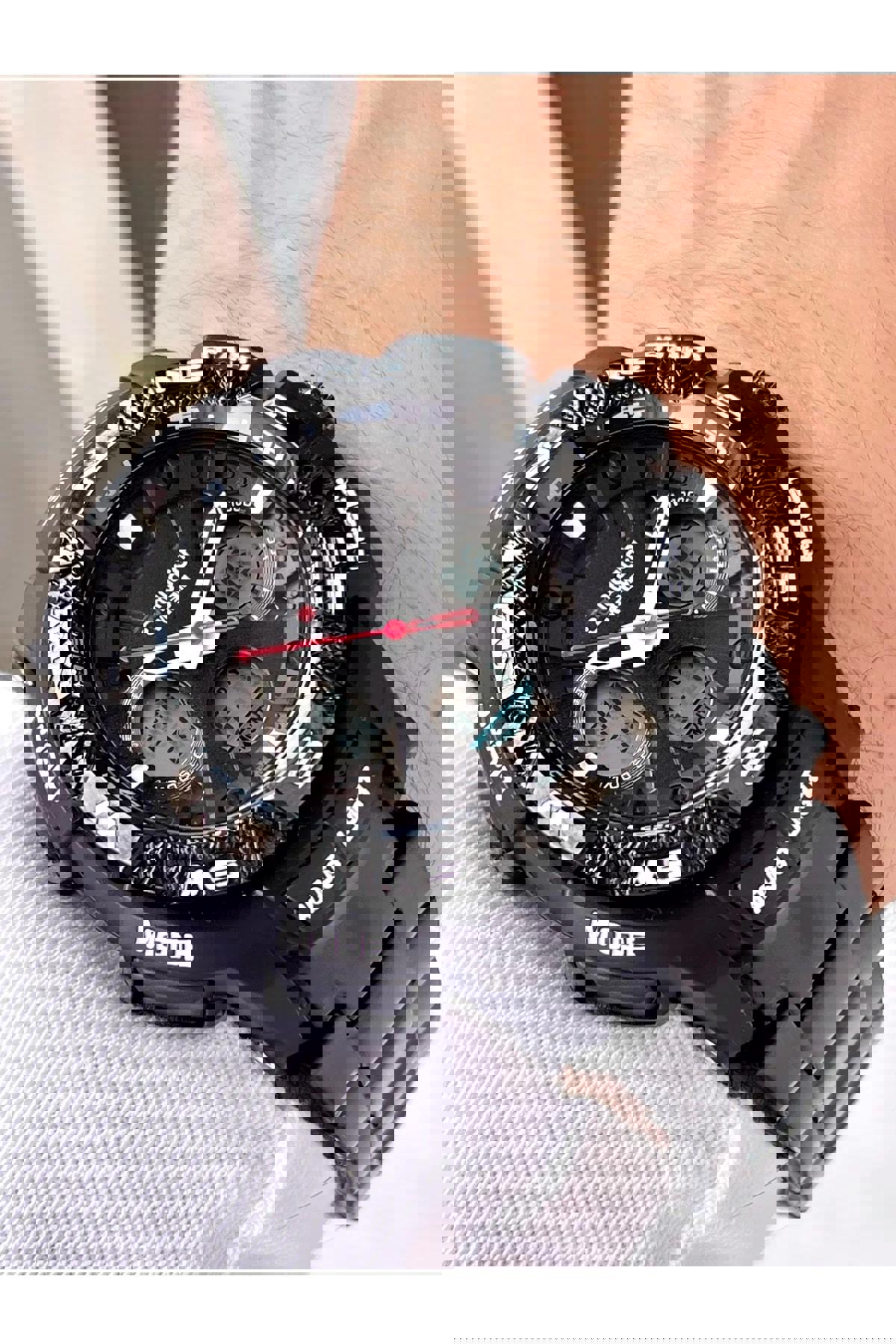 Comwatch P3379S4740 Kronometreli Takvimli Siyah Çelik Kordon Analog Erkek Kol Saati