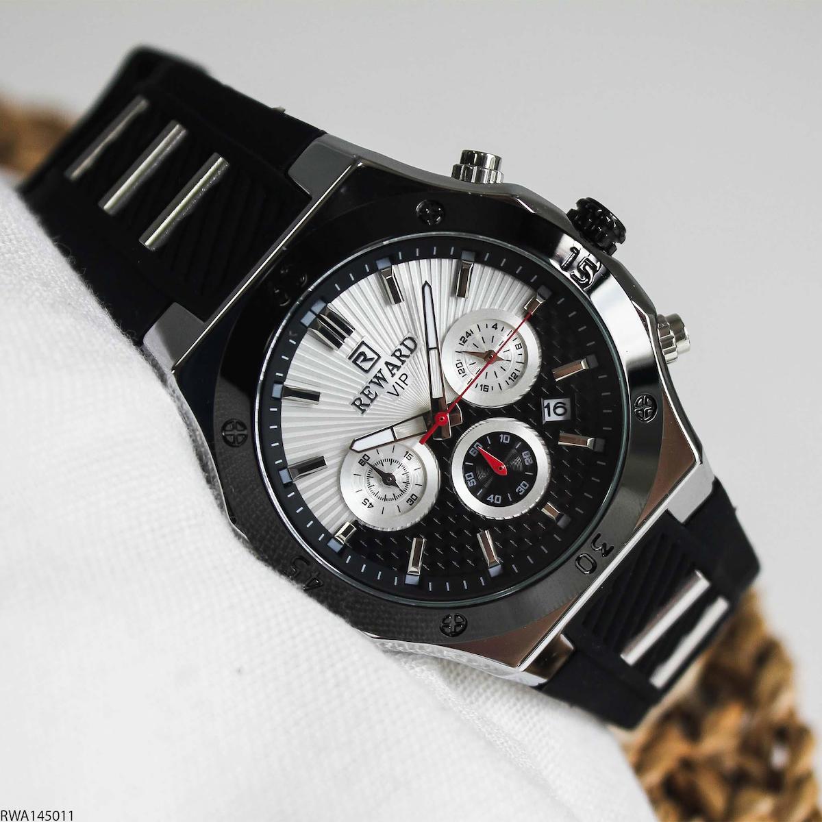 Reward RWA145011 Takvimli 45 mm Siyah Silikon Kordon Analog Erkek Kol Saati