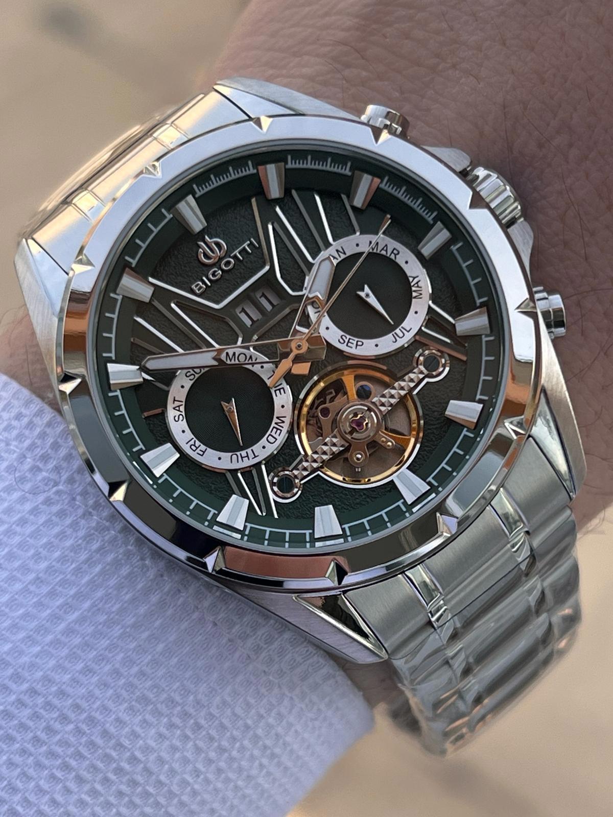 Bigotti BG.1.10597.4 Su Geçirmez Takvimli 45 mm Çelik Kordon Analog Erkek Kol Saati