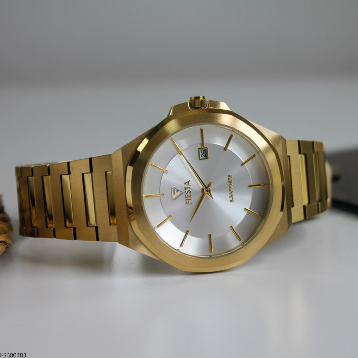Fiesta FS600483 Takvimli 42 mm Altın Çelik Kordon Analog Erkek Kol Saati