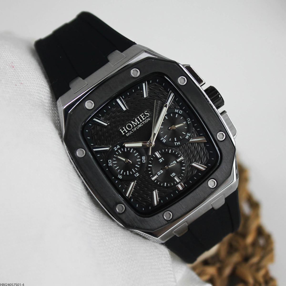 Homies HM24057S01-4 Pusulalı Takvimli Siyah Silikon Kordon Analog Erkek Kol Saati