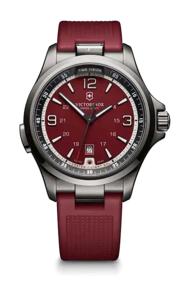 Victorinox Swiss Army 241717 Takvimli 42 mm Bordo Silikon Kordon Analog Kol Saati