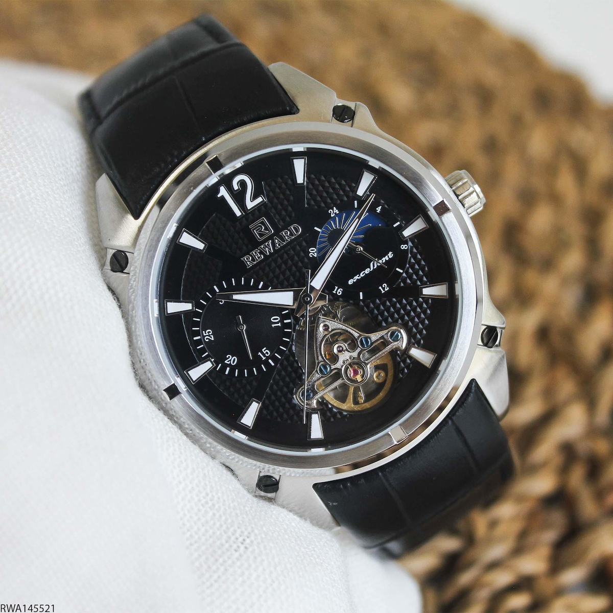 Reward RWA145521 Takvimli 45 mm Siyah Deri Kordon Analog Erkek Kol Saati