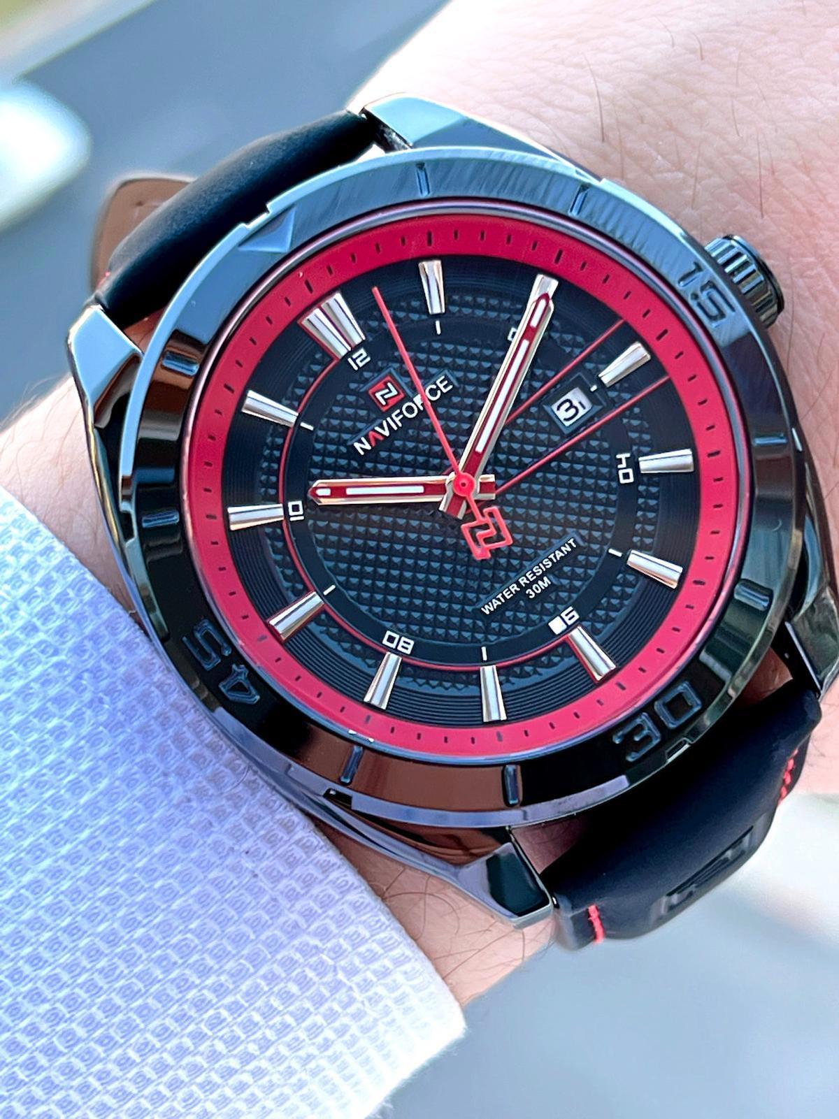 Naviforce ENF9209S Takvimli 45-48 mm Lacivert Deri Kordon Analog Erkek Kol Saati