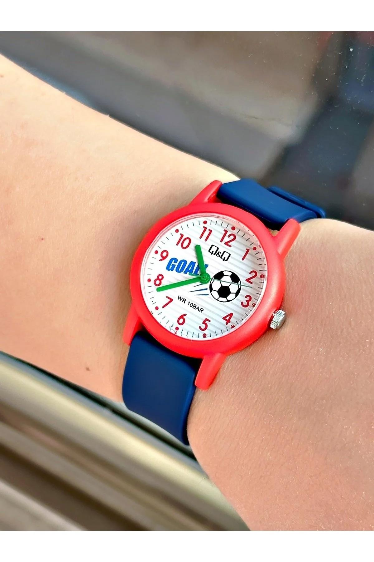 Q&Q V23A155WL Su Geçirmez 32 mm Lacivert Silikon Kordon Analog Erkek Kol Saati