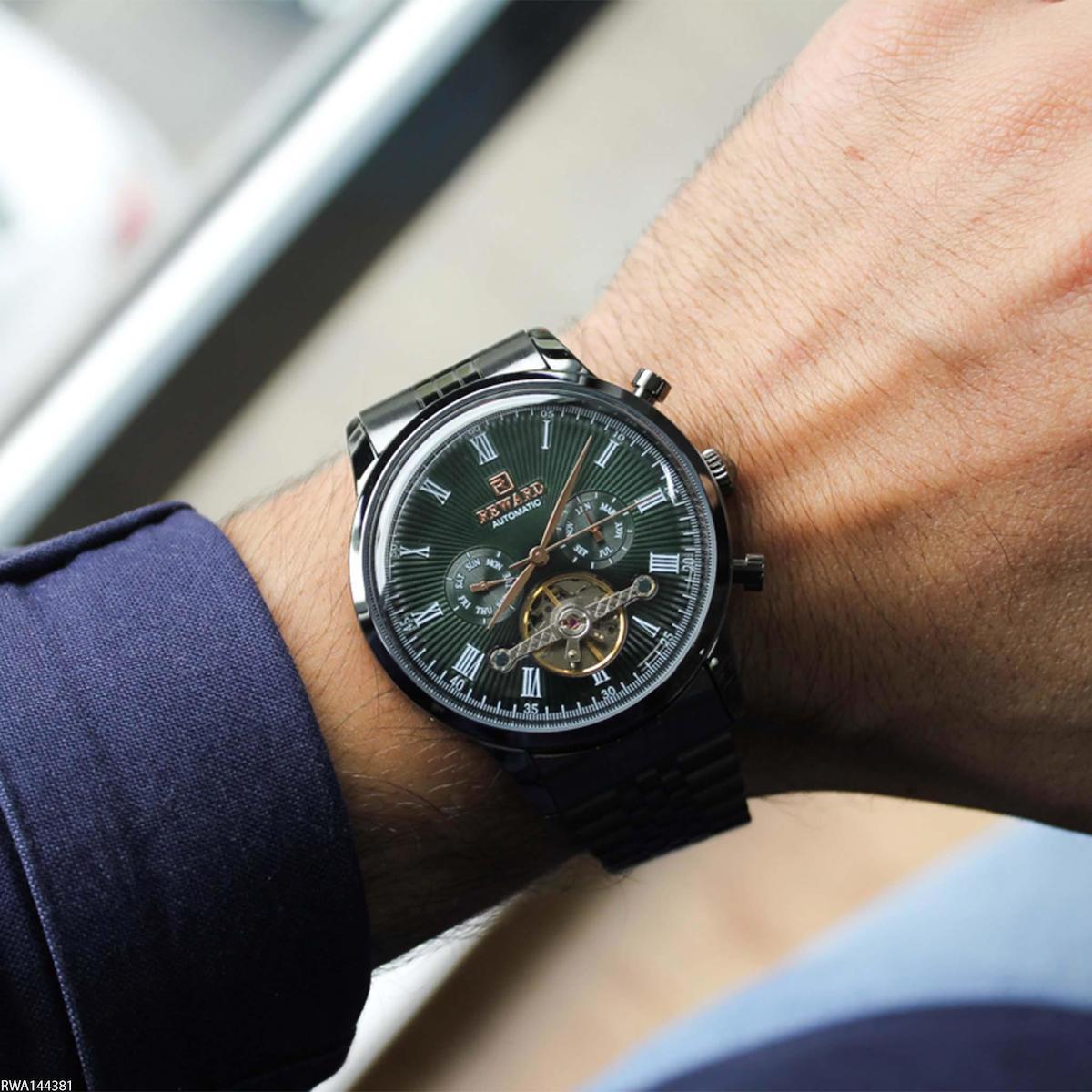 Reward RWA144381 Takvimli 44 mm Füme Çelik Kordon Analog Erkek Kol Saati