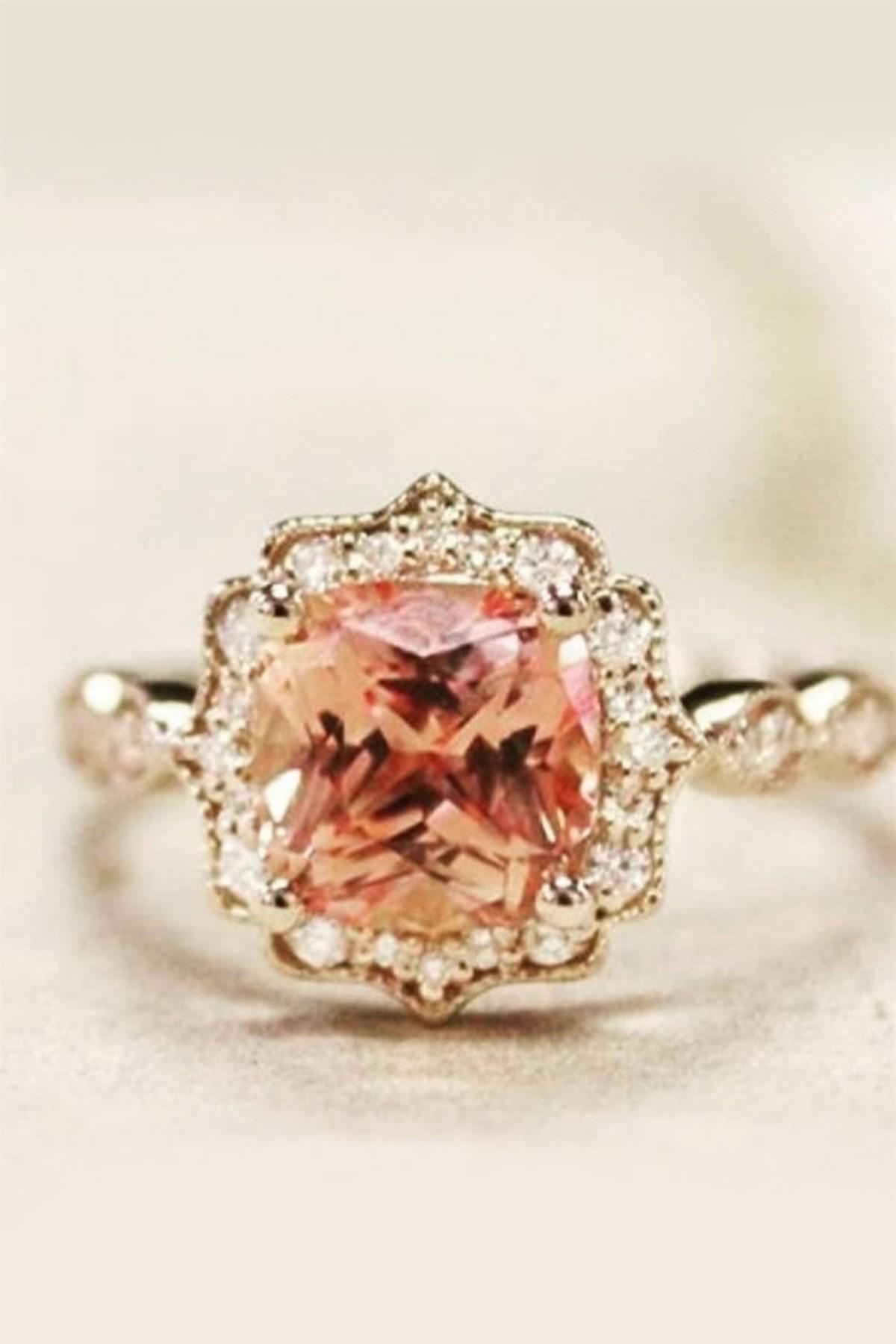 Aykan Kuyumculuk Pembe Kuvars Taşlı 14 Ayar Rose Gold Altın Yüzük