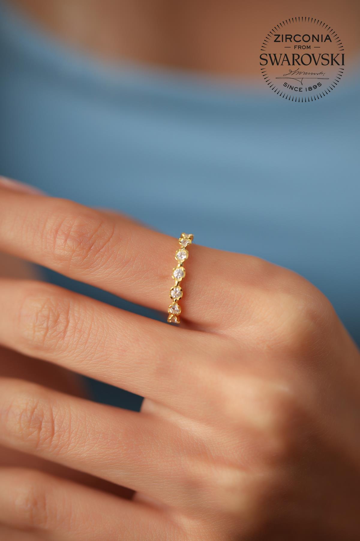 Swarovski Beyaz Taşlı Tamtur 925 Ayar Altın Yüzük
